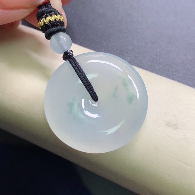 【闪购商品】翡翠颈饰未镶嵌扣子