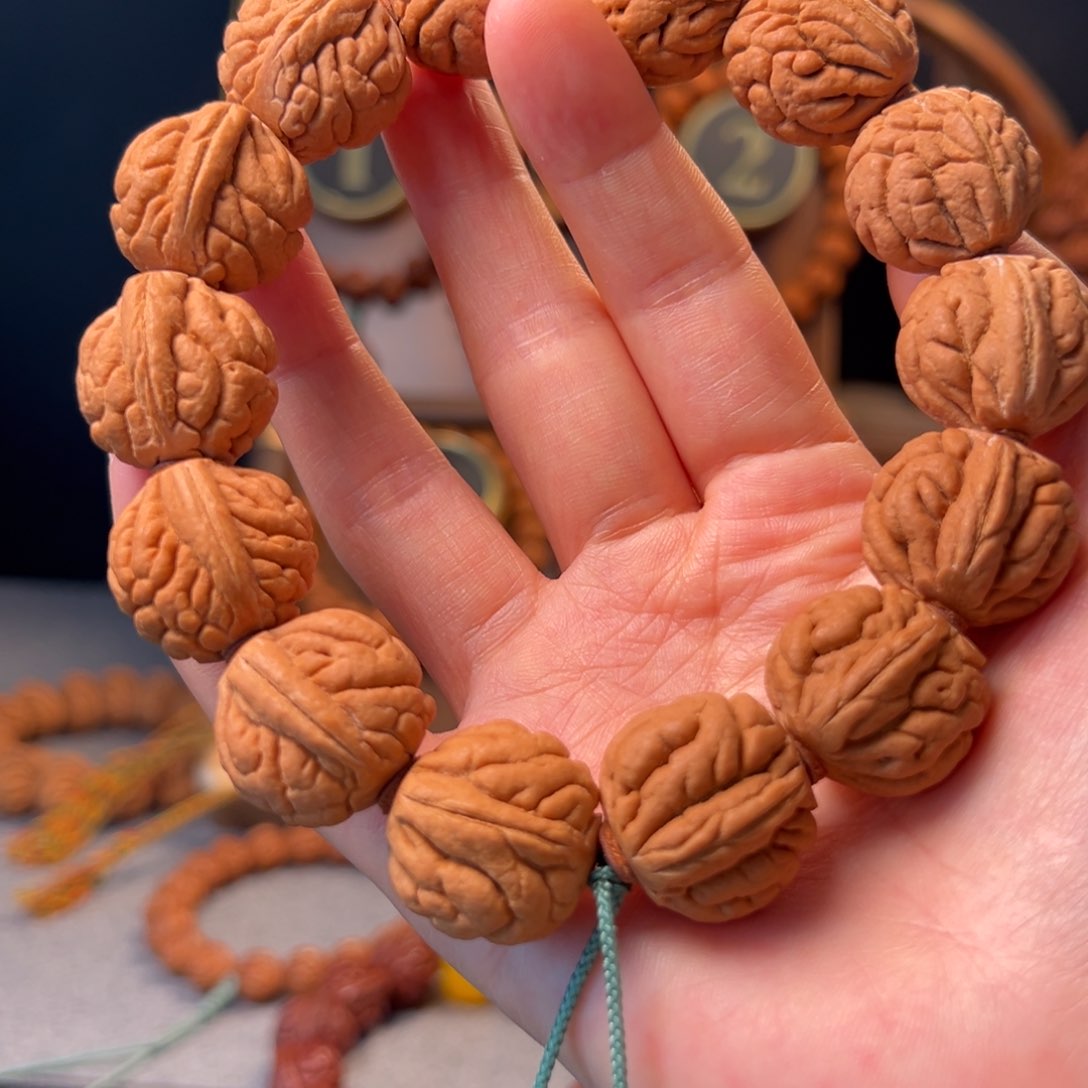 【闪购商品】桃核手串22霸王龙元宝