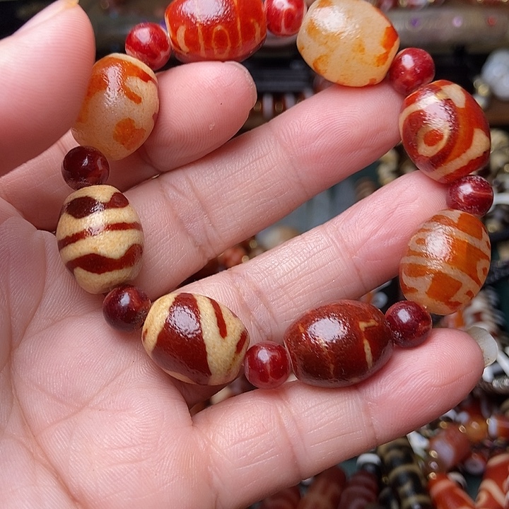 玛瑙/玉髓未镶嵌手链