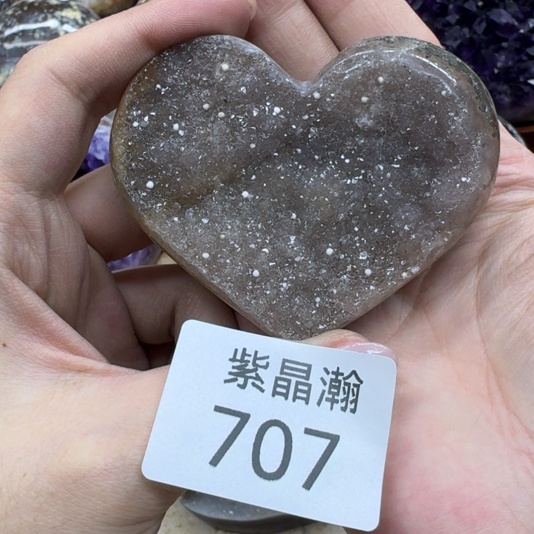 未镶嵌水晶大型摆件（非配饰）