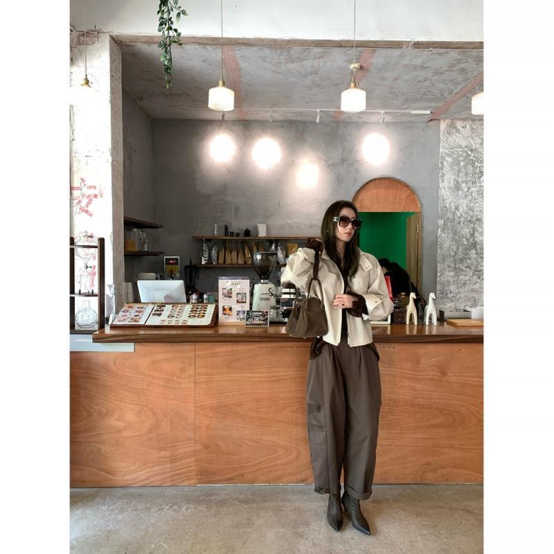 Gakee【秋日多巴胺】秋季时尚复古设计感宽松阔腿7分裤K37964GK53