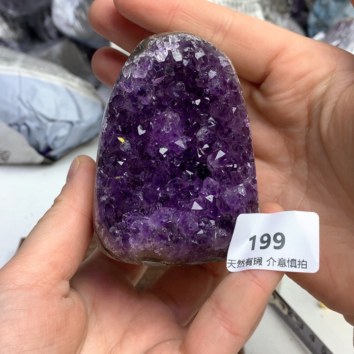 紫晶大型摆件（非配饰）未镶嵌