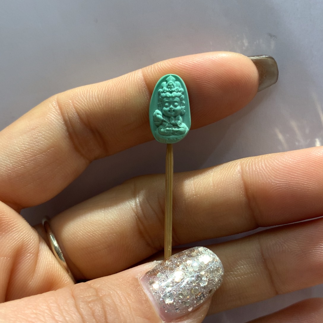 绿松石配饰未镶嵌