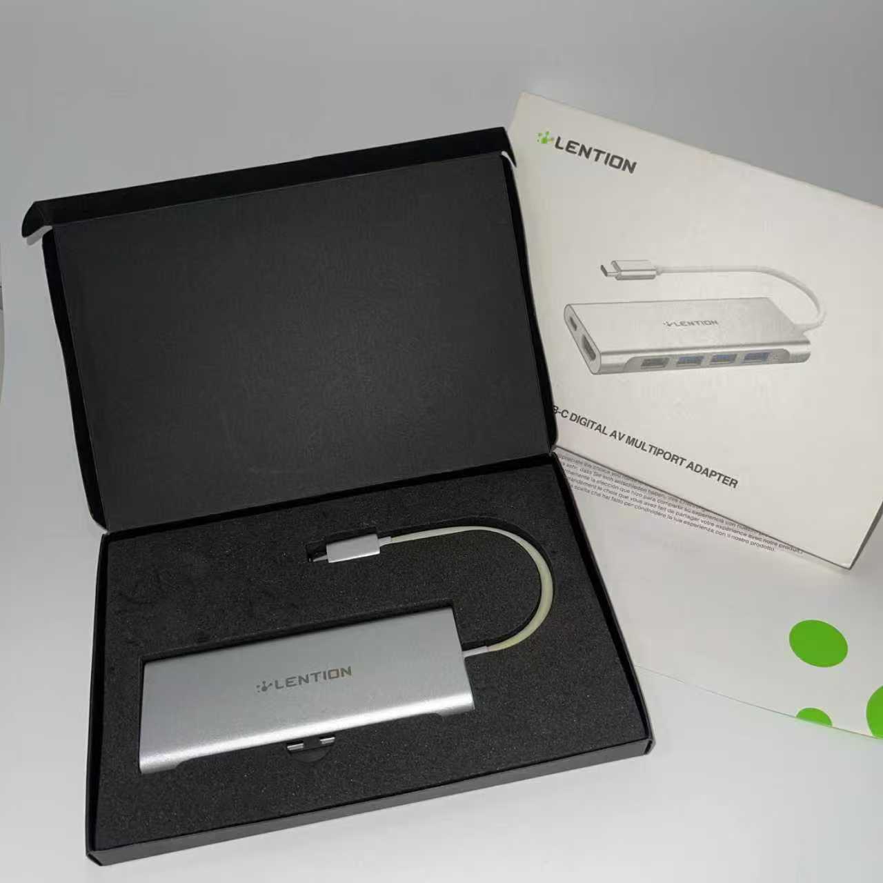 95新  Typec雷电扩展坞USB3.0转HDMI高清口读卡器用于办公投屏