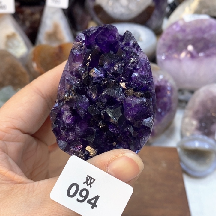 水晶大型摆件（非配饰）未镶嵌