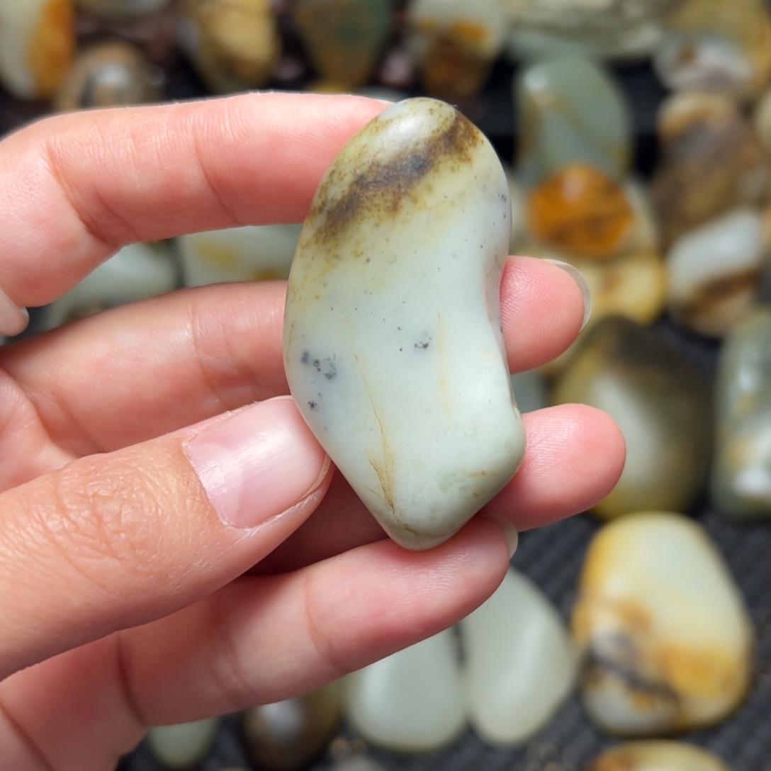 和田玉（青玉）A2未镶嵌