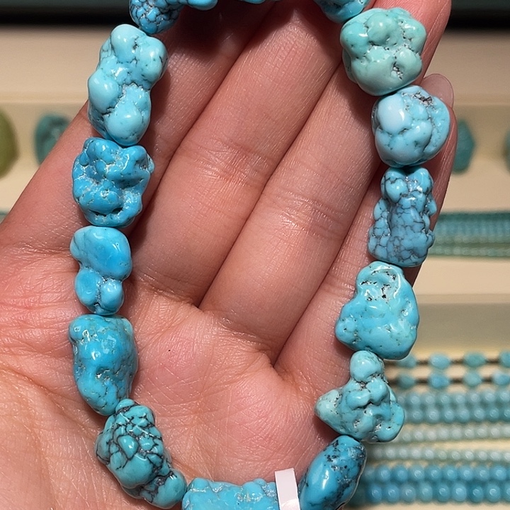 绿松石未镶嵌随型手串