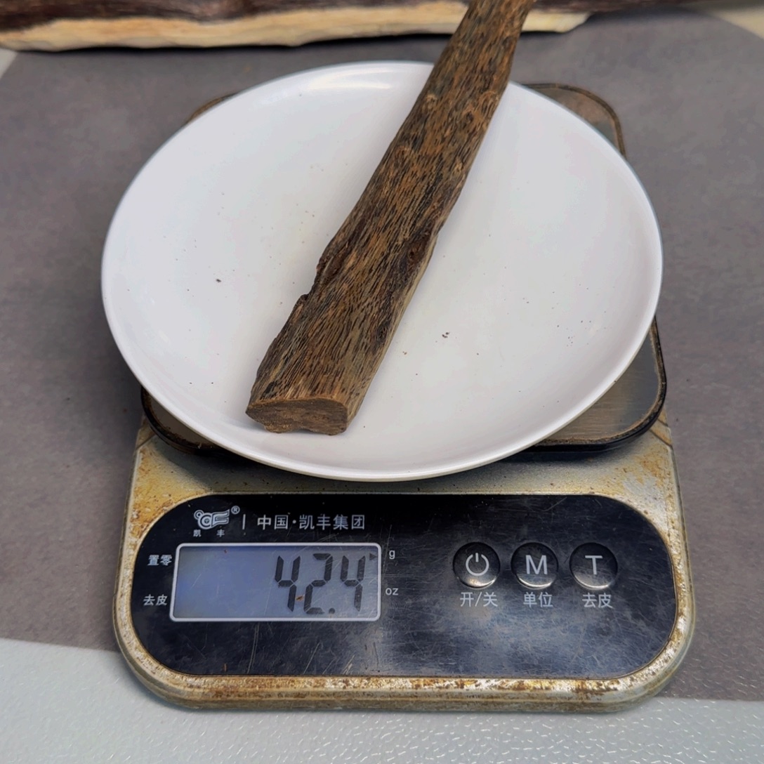 木奇 楠 虫 漏 香 42克