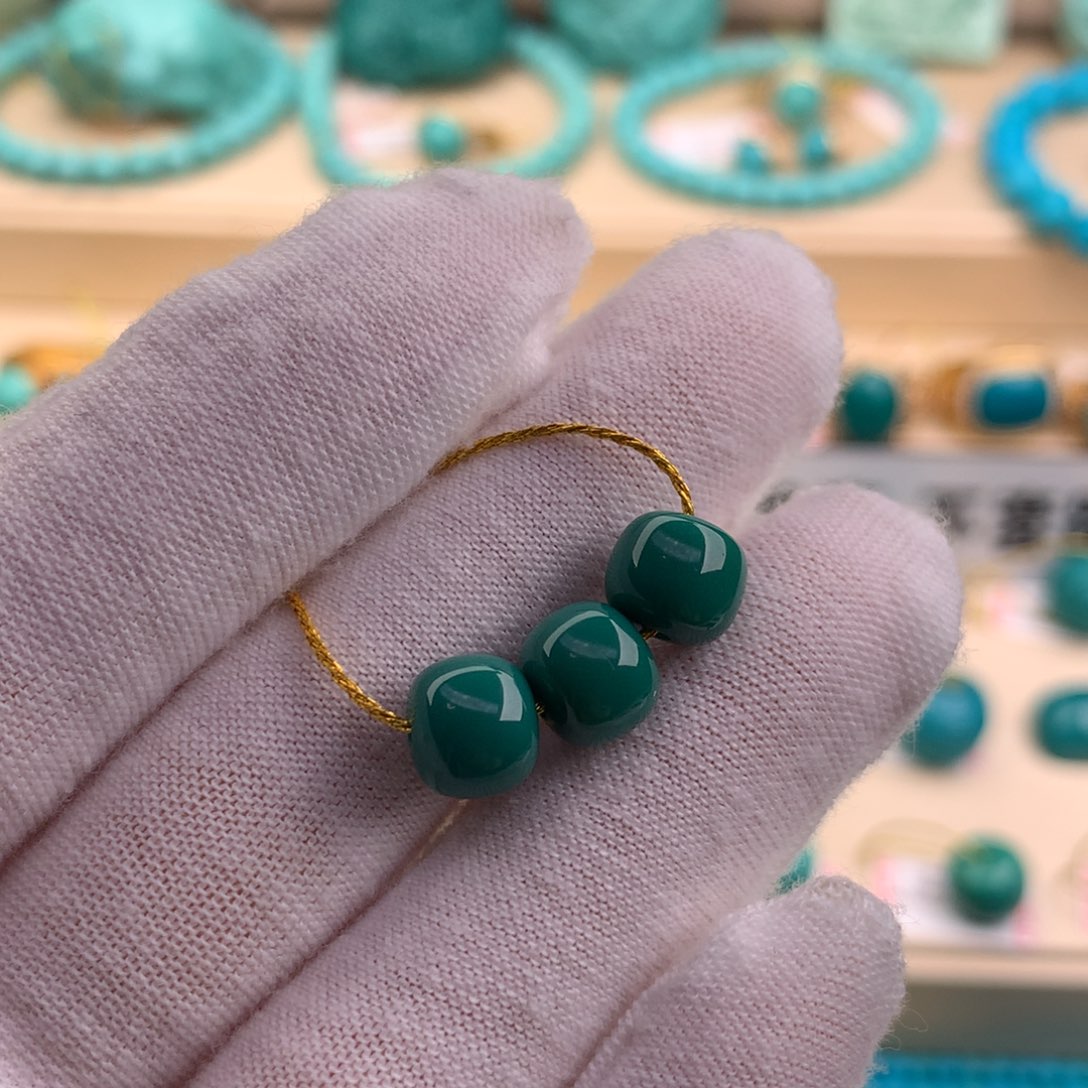 绿松石珠宝奇石未镶嵌