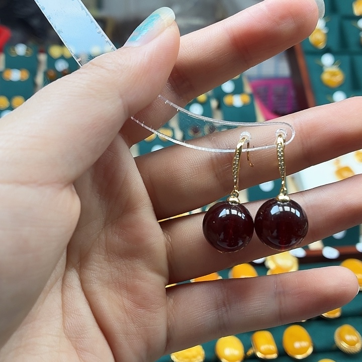 琥珀银S925镶嵌耳饰