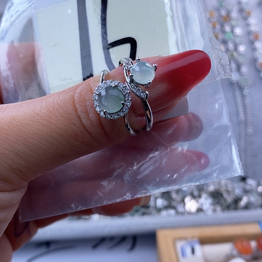 翡翠未镶嵌戒指缅甸