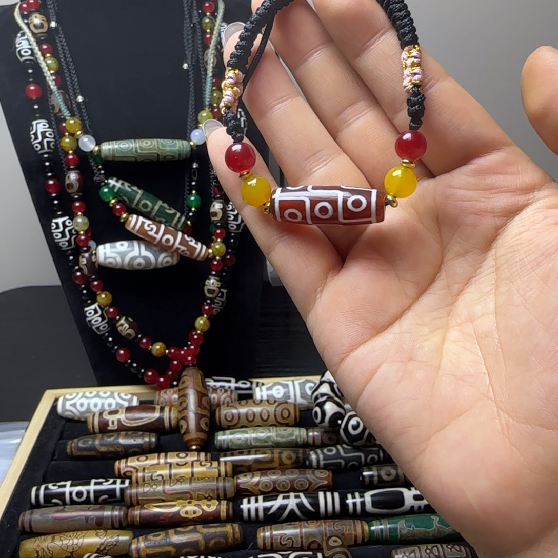 玛瑙/玉髓合金颈饰