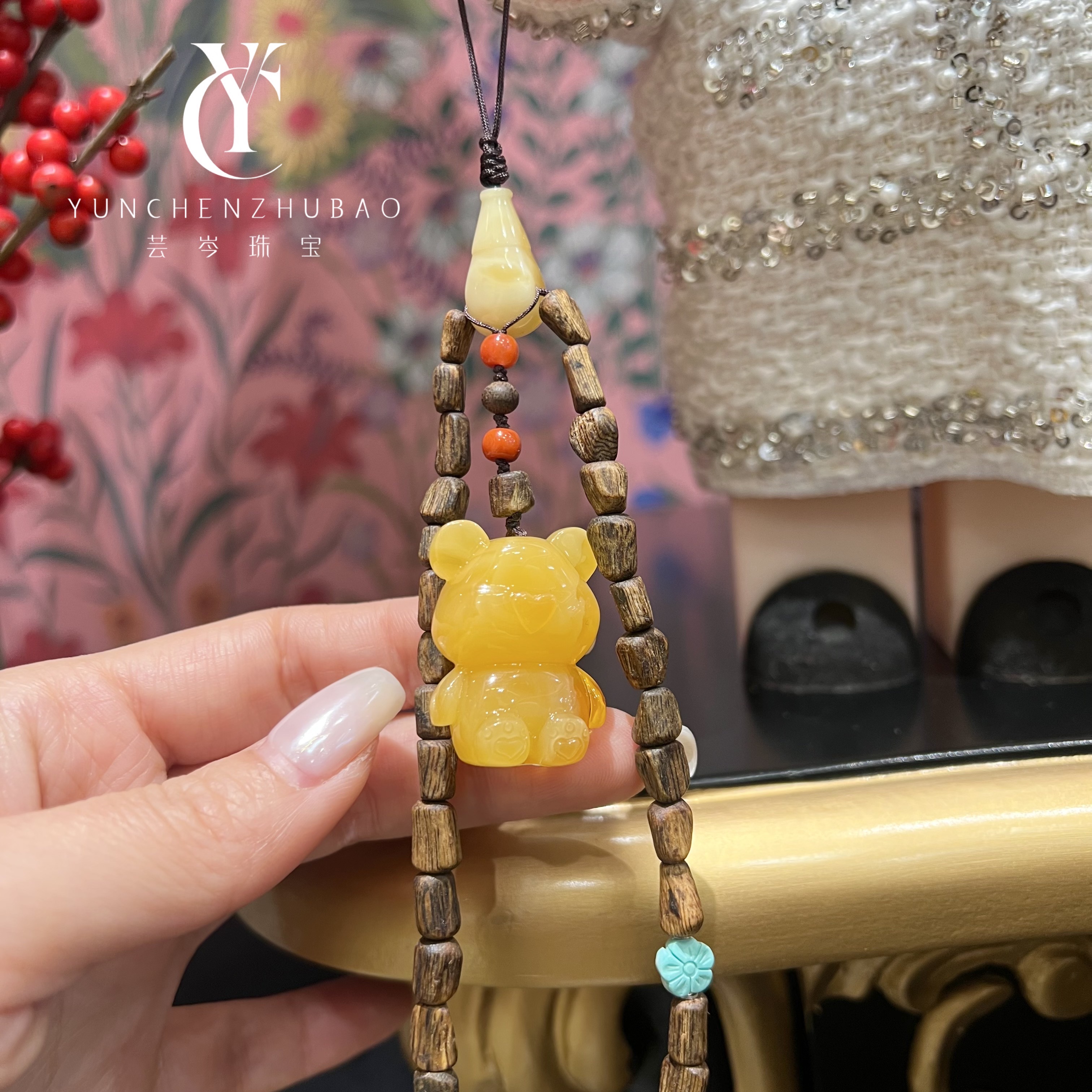 沉香蜜蜡小熊手机链卡5.9mm00264