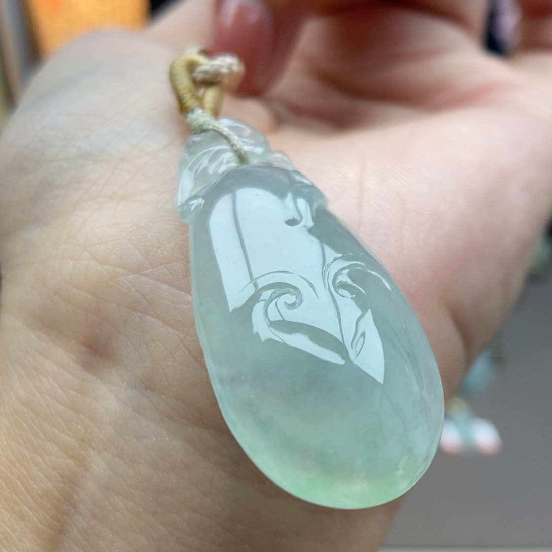 翡翠未镶嵌颈饰吊坠18