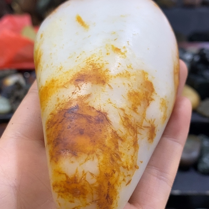 寒***隐和田玉（糖玉）未镶嵌挂件
