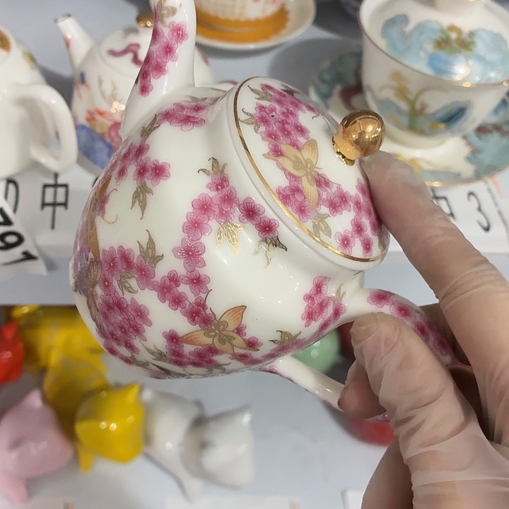 茶具微暇，介意勿拍