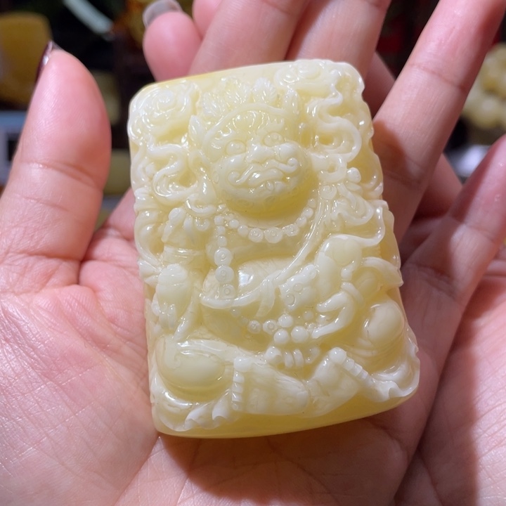 琥珀吊坠(不含链)未镶嵌