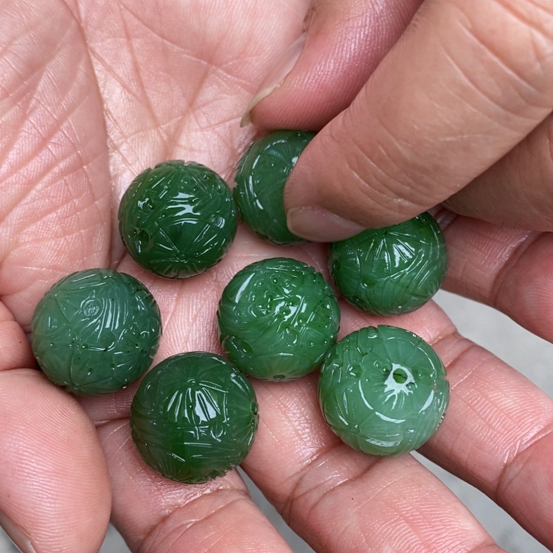 和田玉未镶嵌颈饰多样性拍一发一