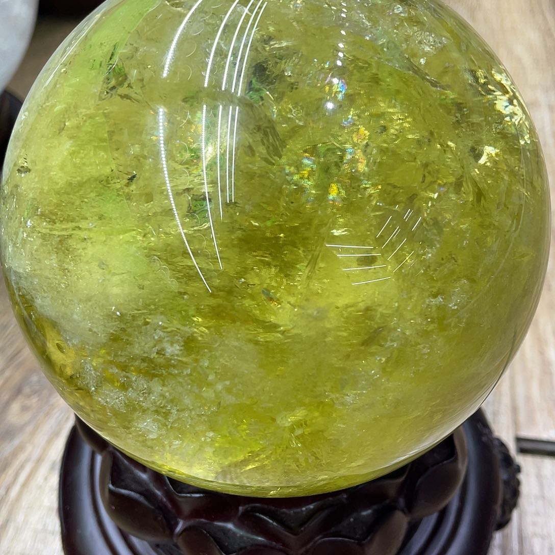 水晶水晶球摆件未镶嵌