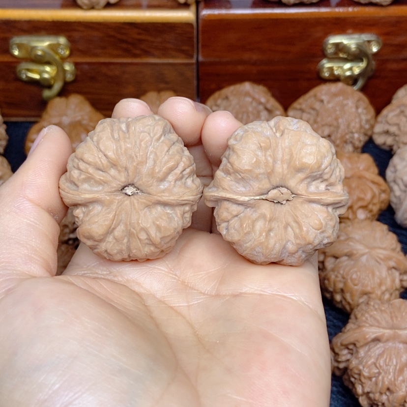 【闪购商品】文玩核桃吊坠蛙蛙39