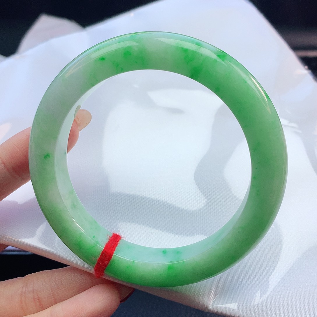 翡翠手镯未镶嵌59圈口881916
