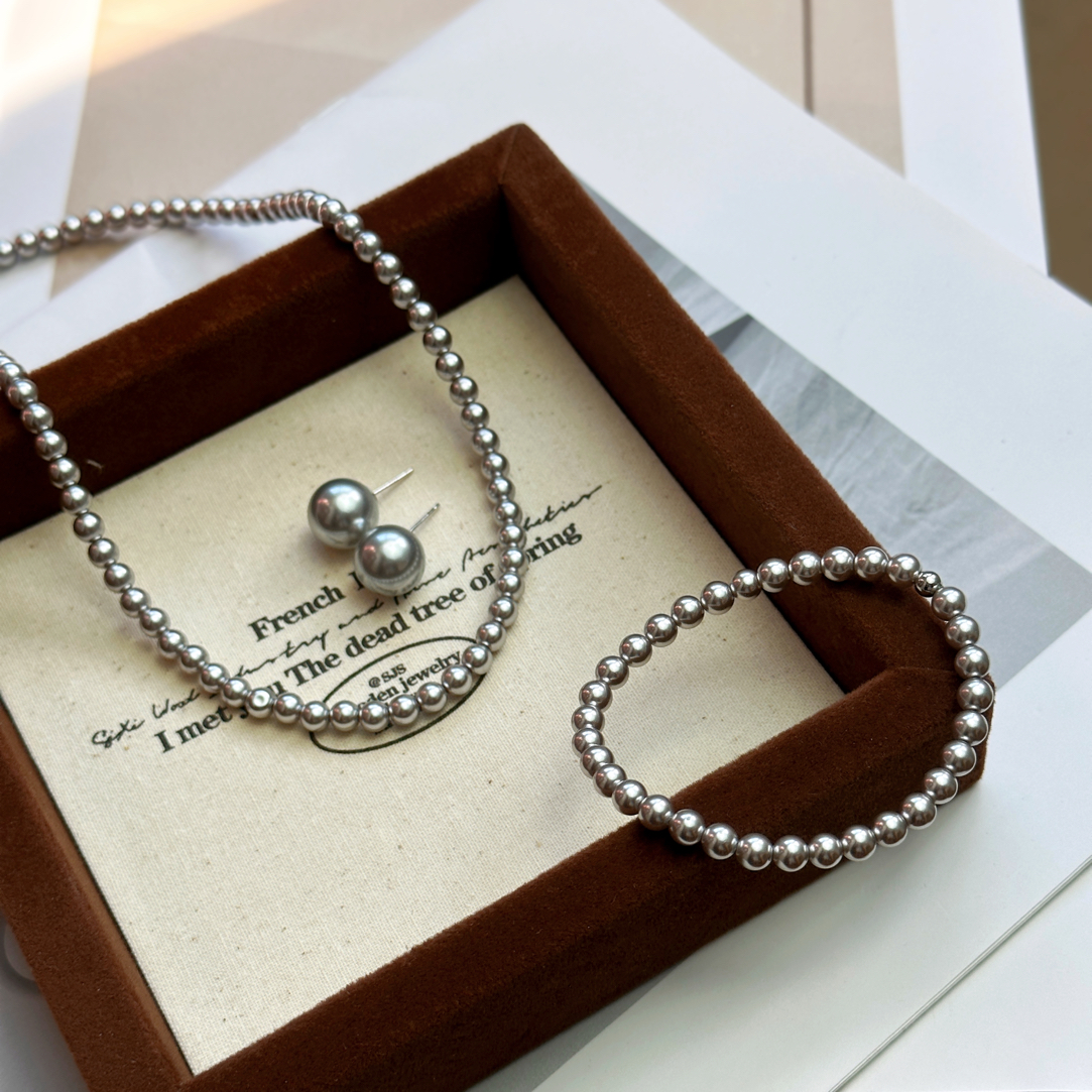 非金属仿珍珠项链 Ins氛围感高级铂金灰套装精致饰品耳钉手链项链