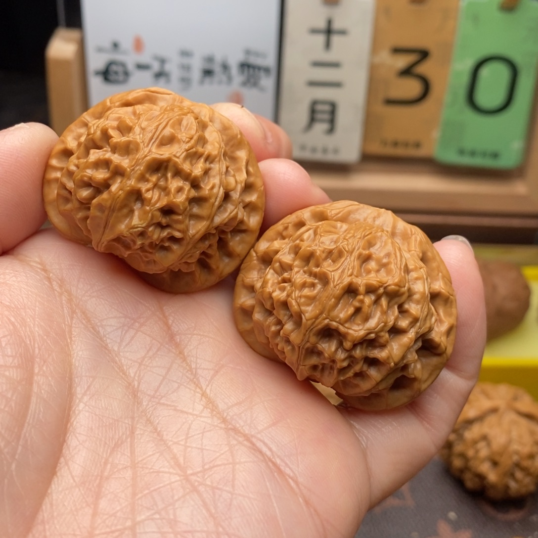 文玩核桃把件宫灯40