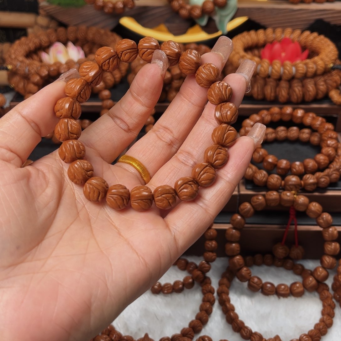 桃核手串嘿**伙12顶级玉龙脊单圈