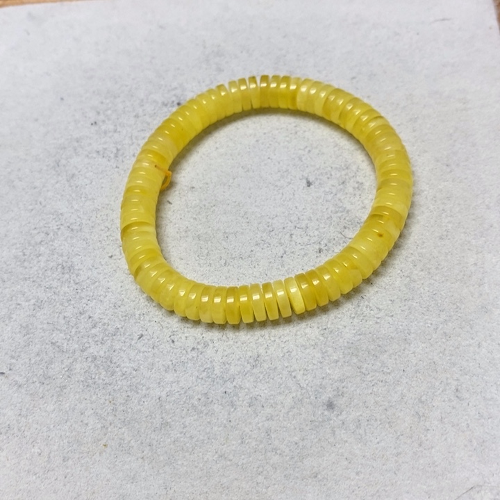 蜜蜡未镶嵌裸石串