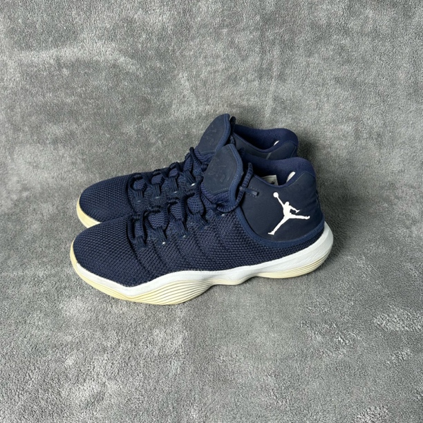 42码 格里芬 海军蓝 中帮篮球鞋 二手