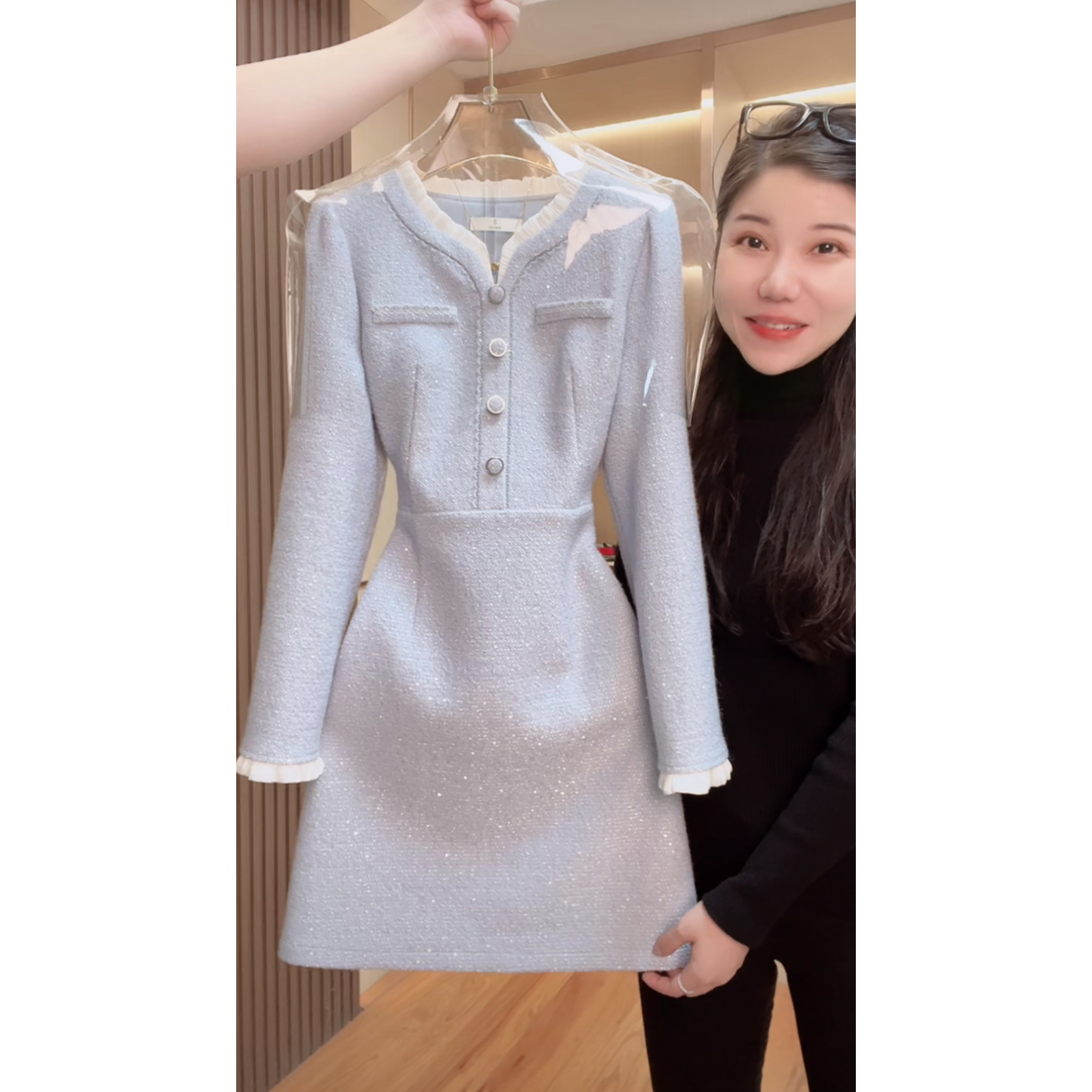 【门店飞】2442囯内设计师品牌女装气质收腰长袖连衣裙