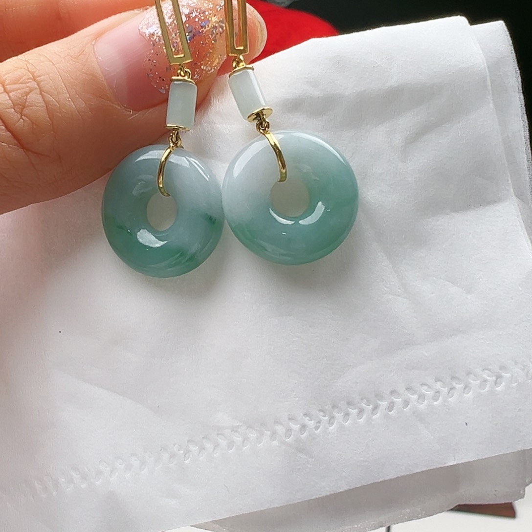 翡翠耳饰18K金镶嵌天然翡翠耳饰18k金镶嵌