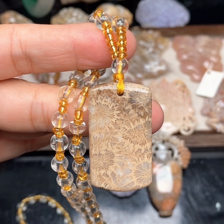 硅化珊瑚（珊瑚玉）手镯未镶嵌