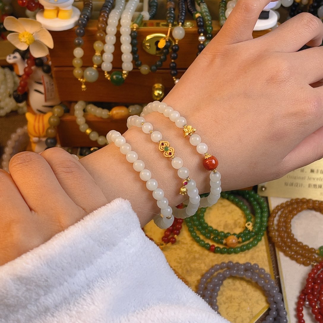 和田玉多圈手串未镶嵌