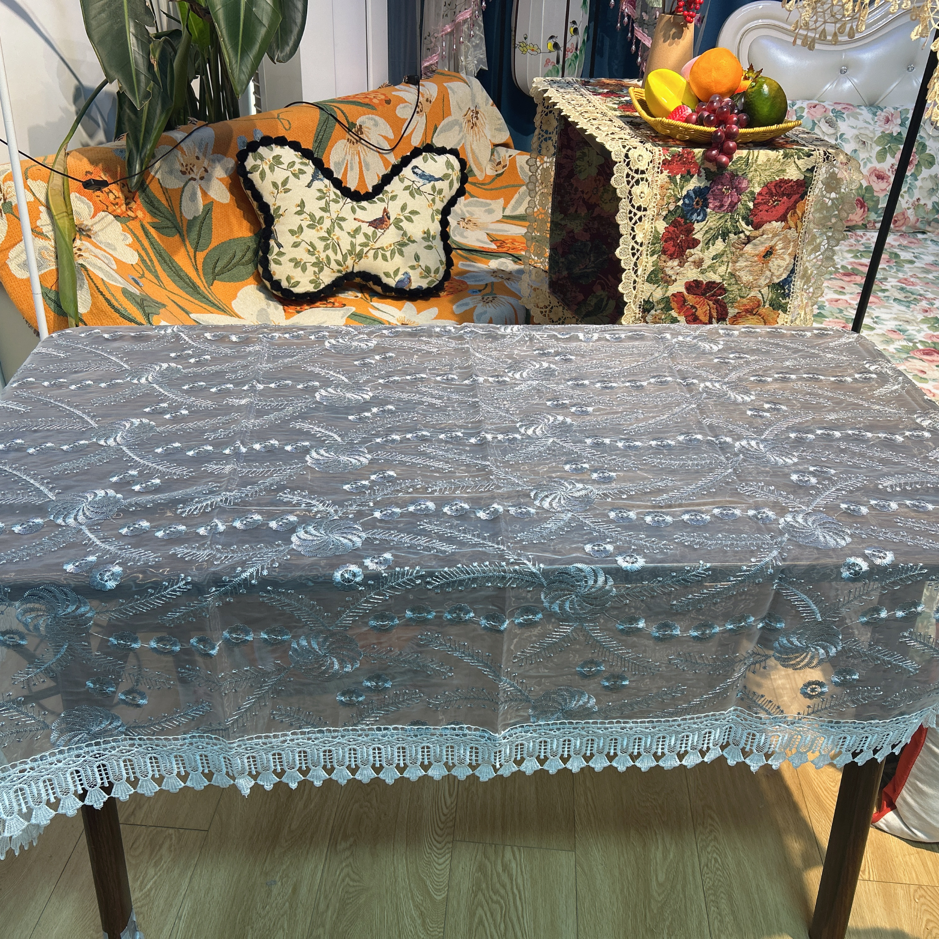 DY058-24丝光线（125*175cm）银灰色小雏菊白色花边简约桌布