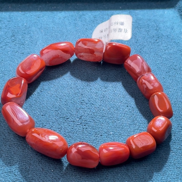 南红玛瑙未镶嵌珠宝奇石7948