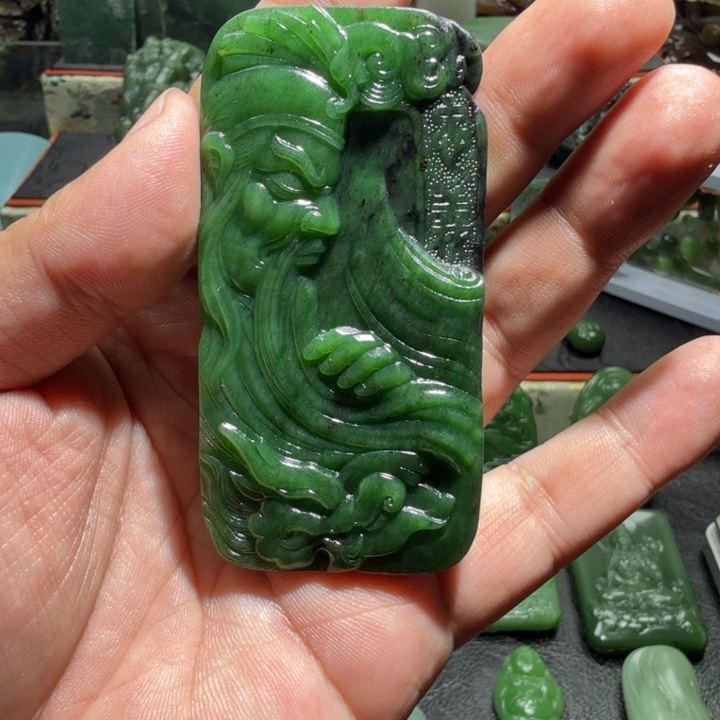 和田玉（碧玉）未镶嵌颈饰和田玉碧玉关公