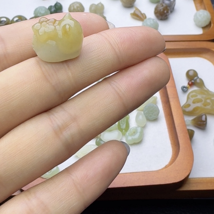 用***1和田玉未镶嵌挂件