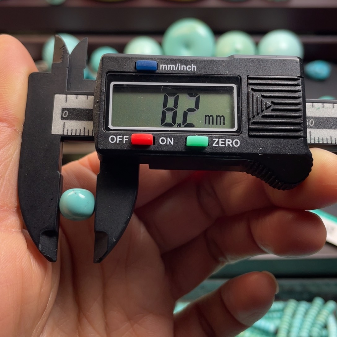 绿松石颈饰未镶嵌