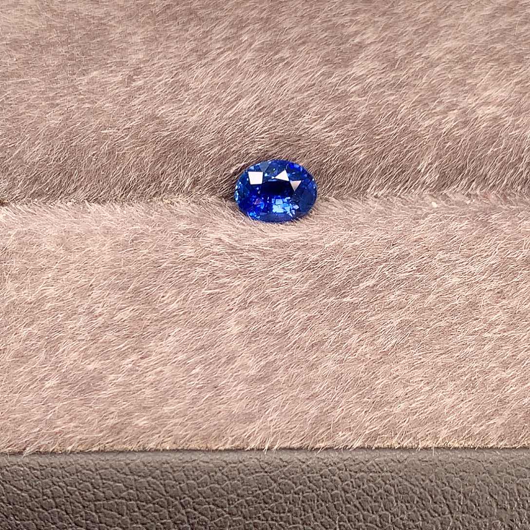 尖晶石裸石0.63/888