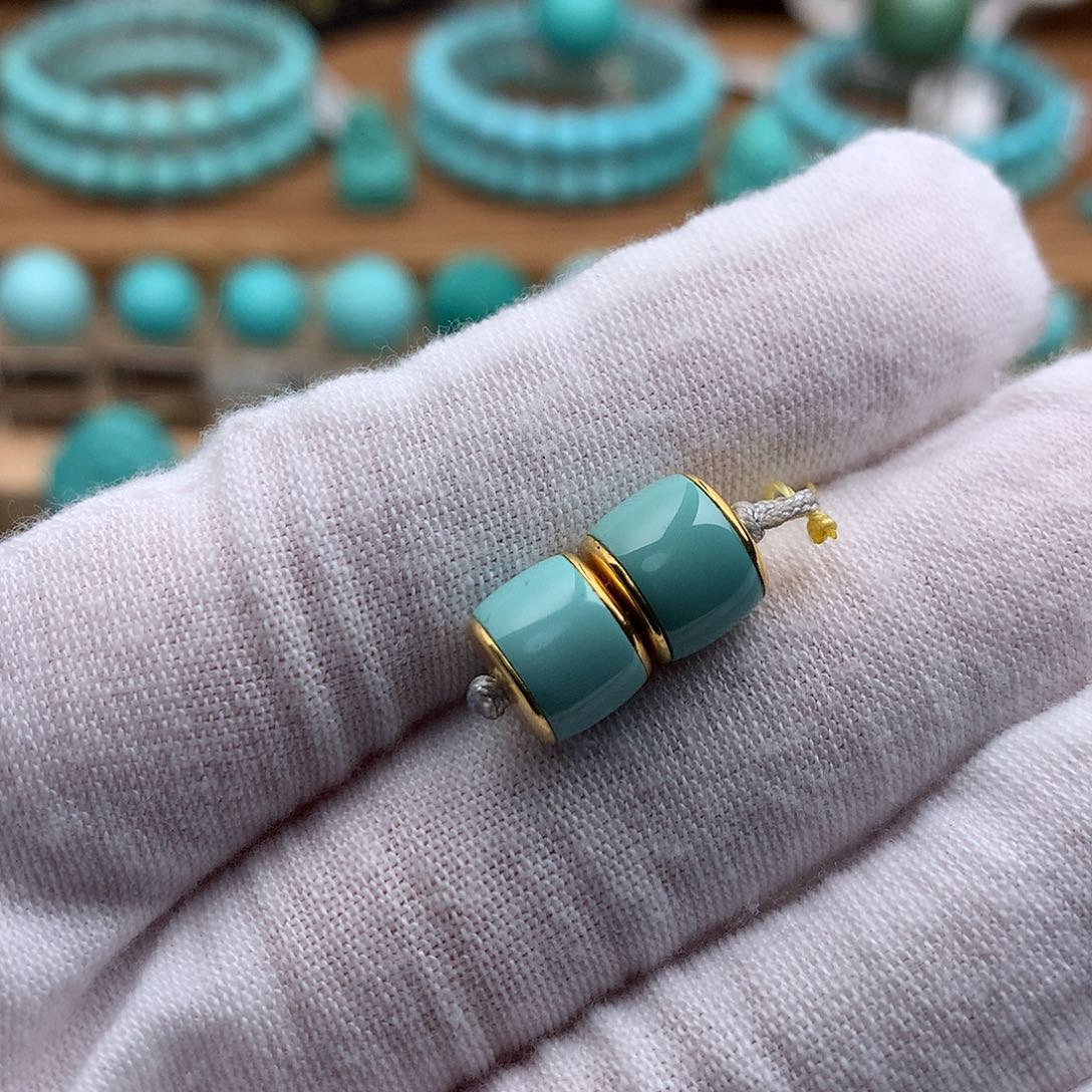 绿松石18K金镶嵌珠宝奇石