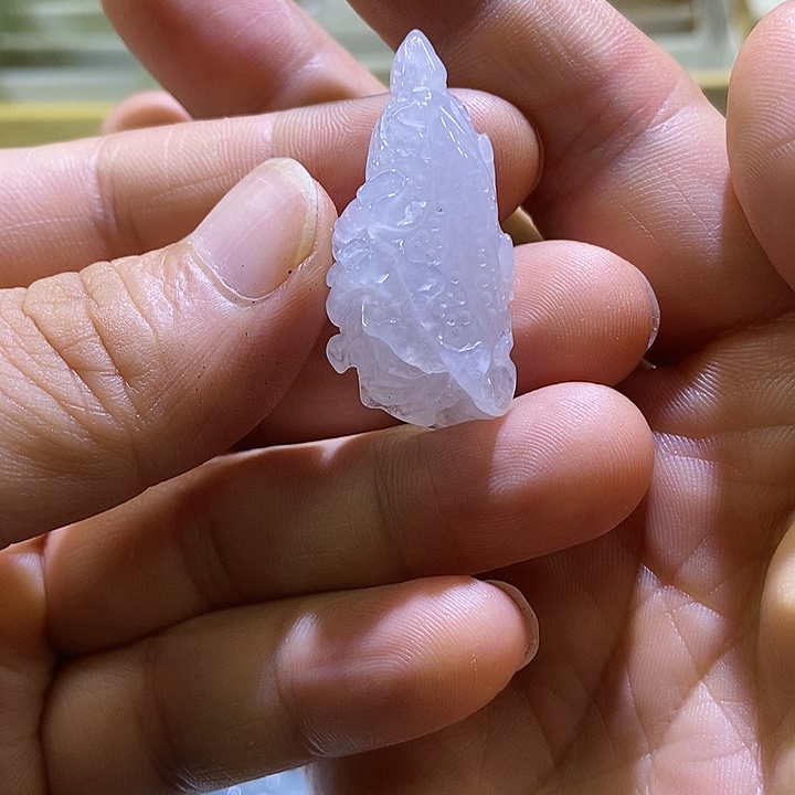 翡翠未镶嵌颈饰白菜