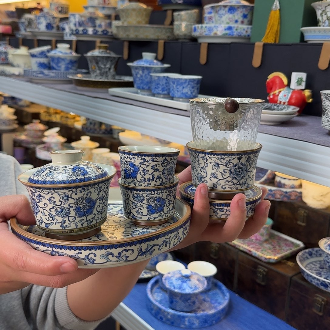 我们的目标是成为一个优秀的人