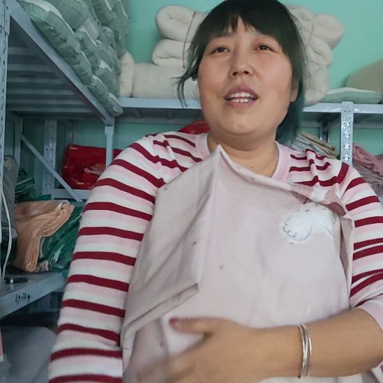 棉高端大床的2m×2m五。