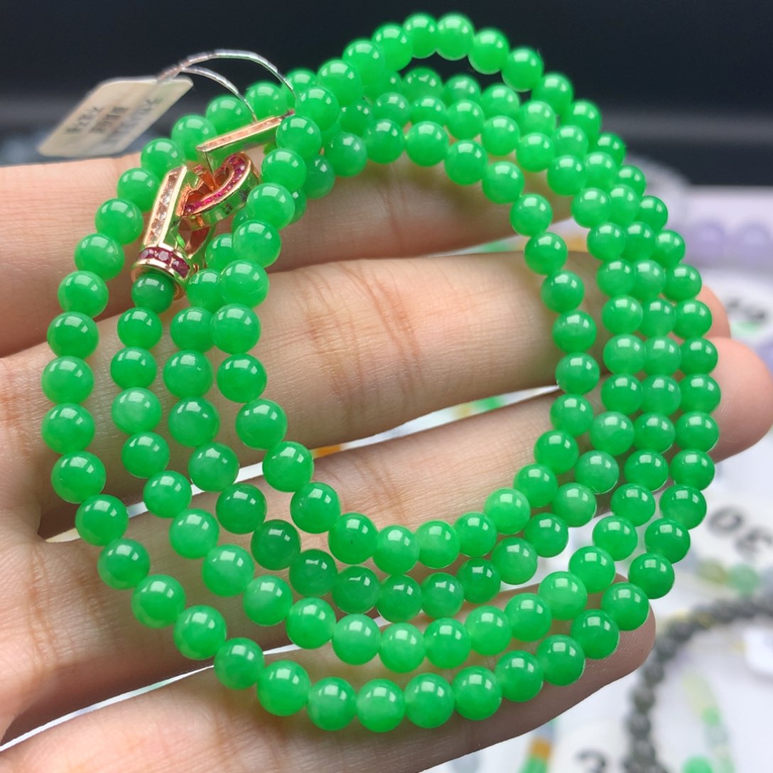 翡翠手链未镶嵌卡