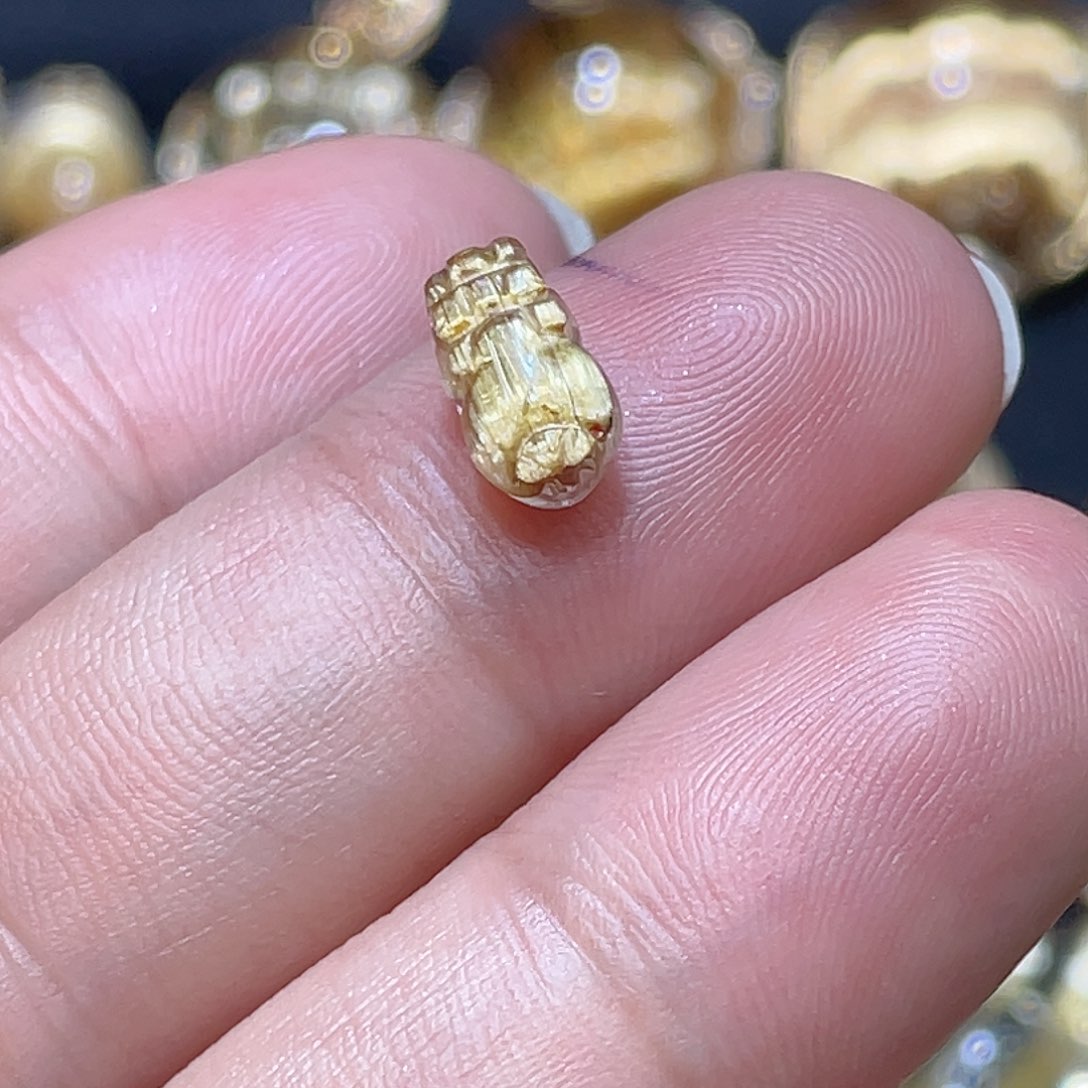 发晶钛晶貔貅未镶嵌星****）