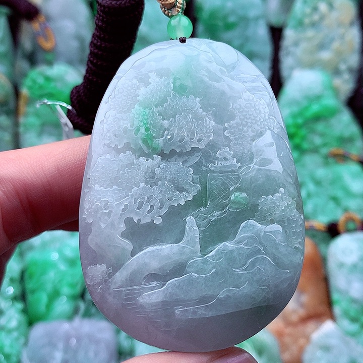 翡翠吊坠(不含链)未镶嵌