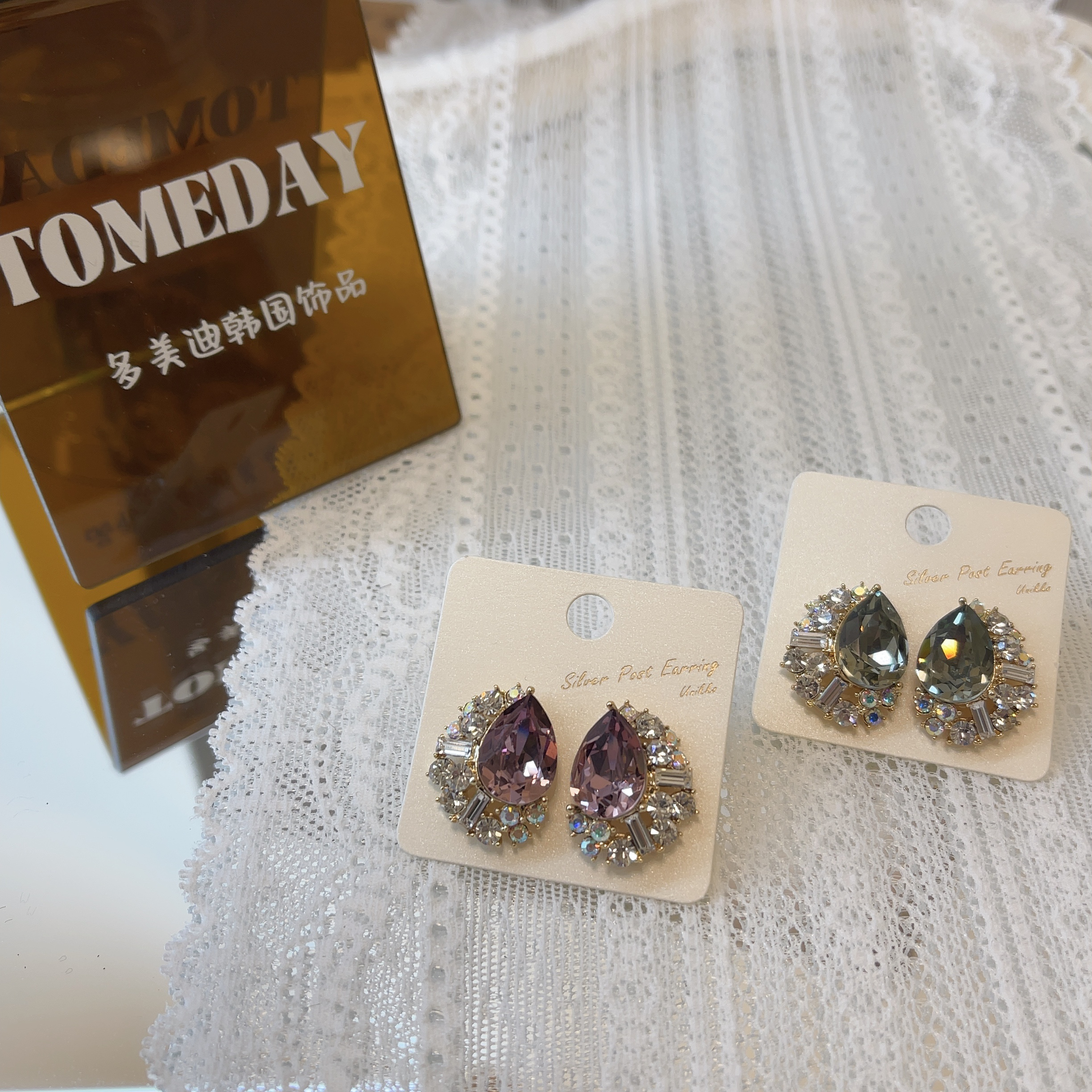 非金属合成锆石耳饰 W312韩系时尚轻奢气质复古水滴耳钉