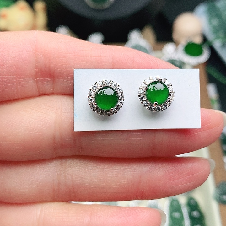 颈饰银S925镶嵌翡翠吊坠