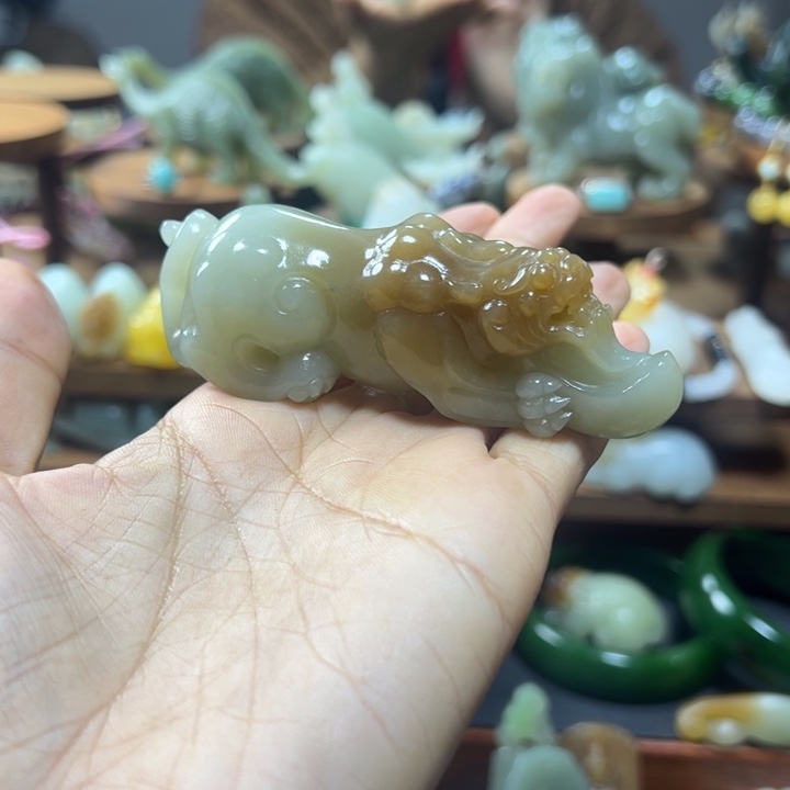 未镶嵌和田玉把件用****4